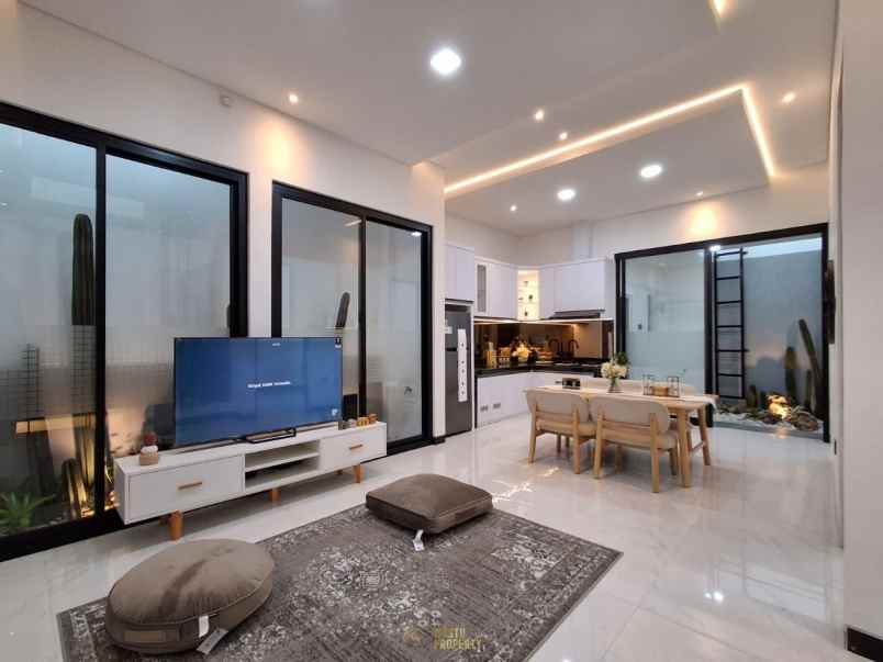 rumah siap huni furnish kekinian di jakal sleman