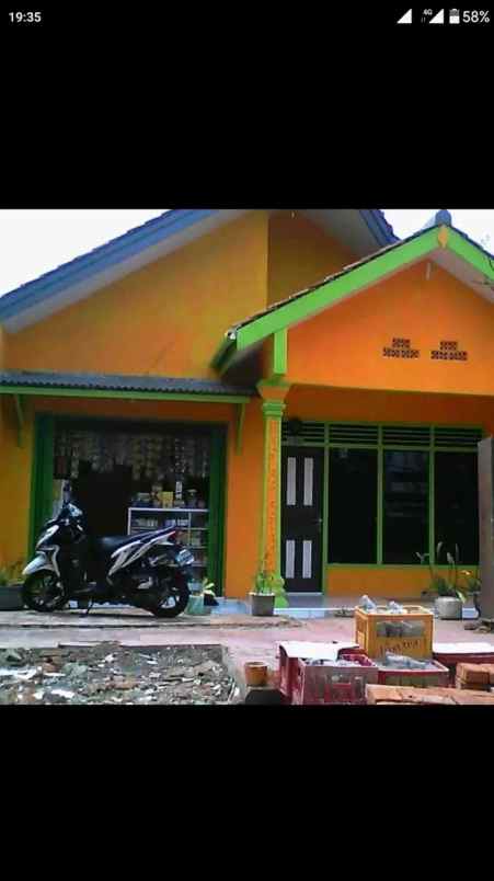 rumah siap huni lokasi strategis dekat stasiun bekasi