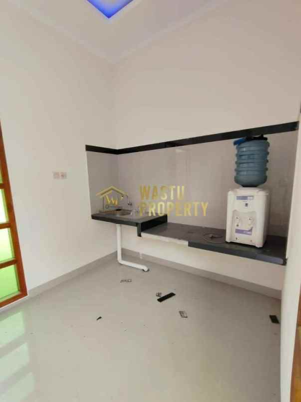 rumah siap huni minimalis hanya 7 menit ke kampus uii