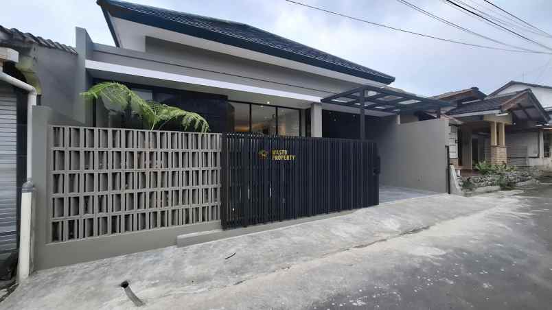 rumah siap huni open space timur jalan kaliurang km 14