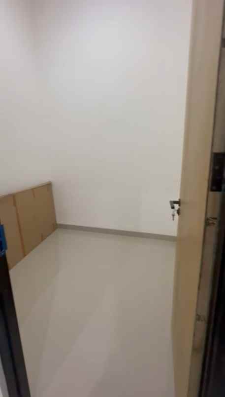 rumah siap huni strategis di mustikajaya bekasi