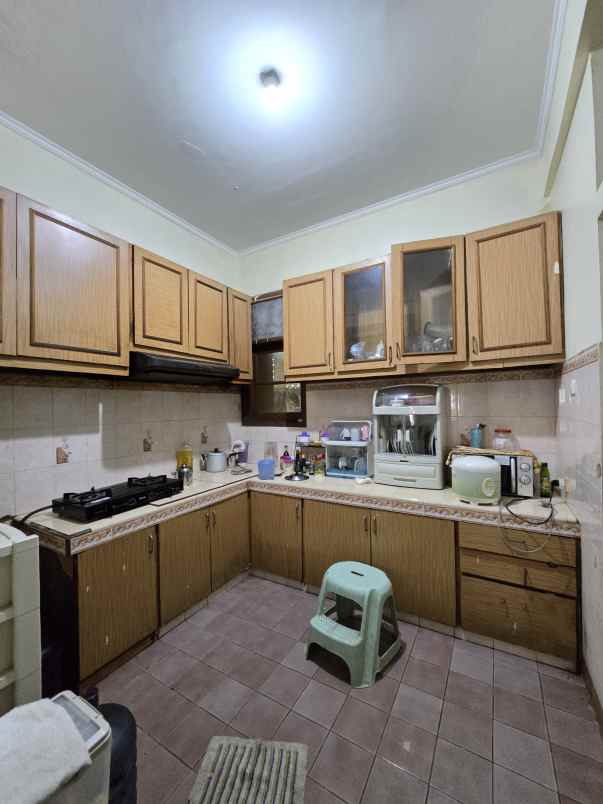 rumah strategis di utan kayu matraman jaktim