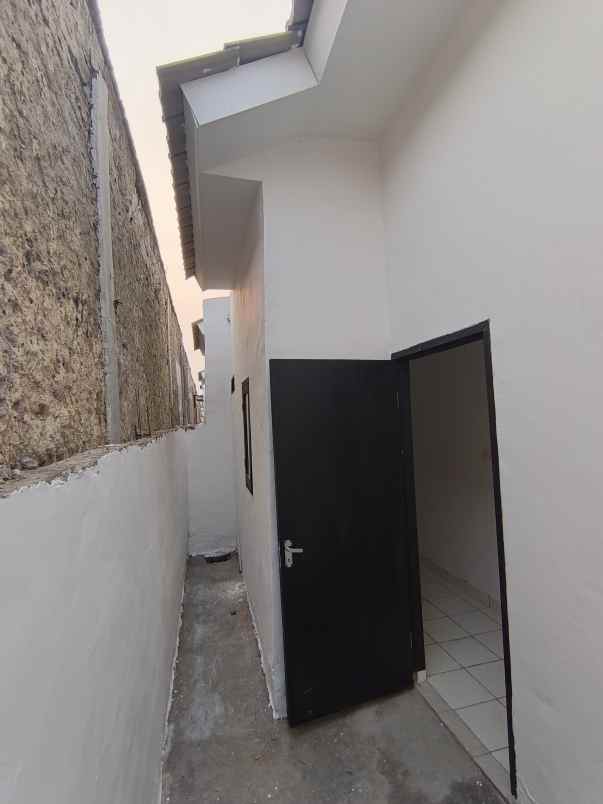 rumah subsidi murah dekat jakarta shm 1 2 jt flat