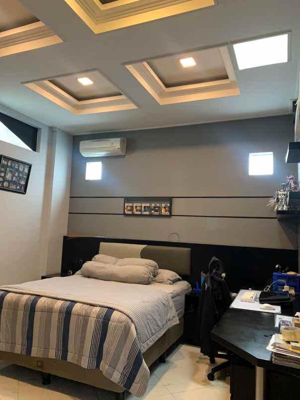 rumah sumagung kelapa gading