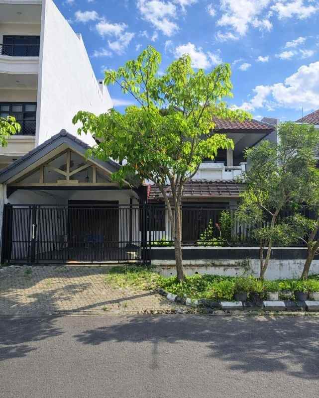 rumah sutorejo prima selatan strategis