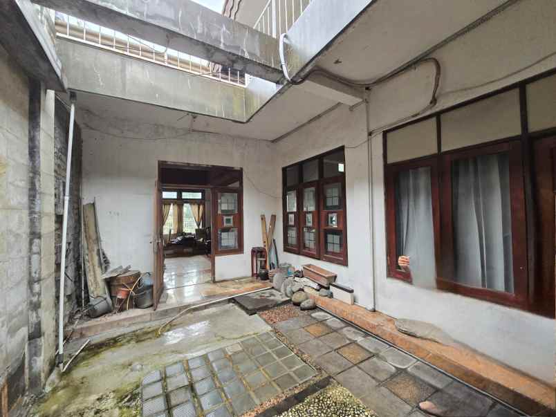 rumah usaha di cipaku jakarta selatan