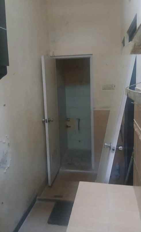 rumah villa krista banyumanik semarang