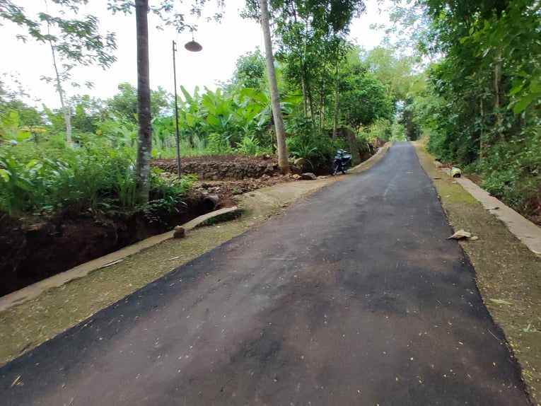 tanah dekat pasar mojogedang