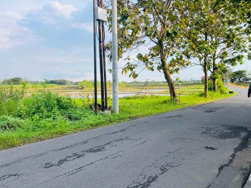 tanah strategis 1595m dekat karanganyar kota