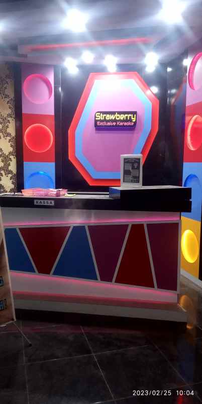 tempat usaha dijual lokasi strategis