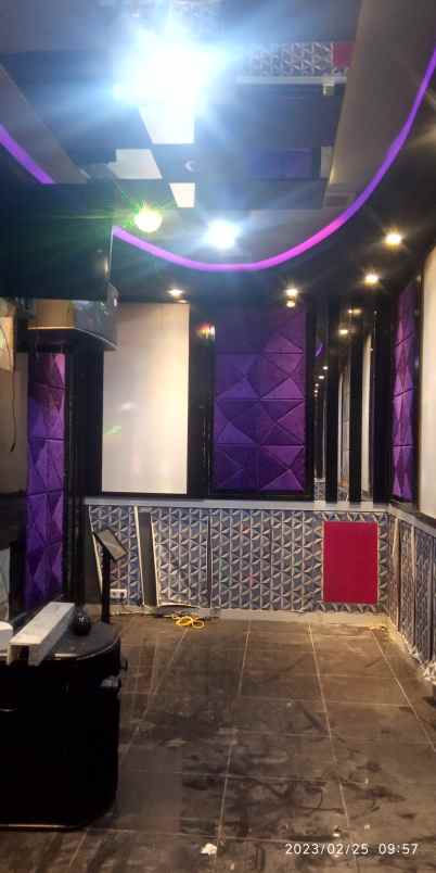 tempat usaha dijual lokasi strategis