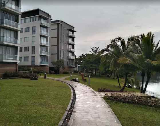 apartemen hook di rainbow springs condovillas