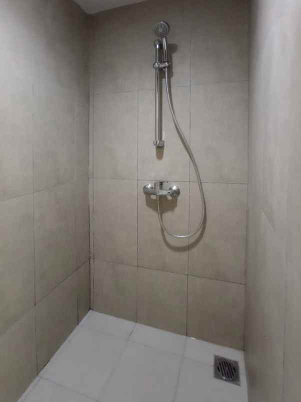 dijual apartemen citraland cornell