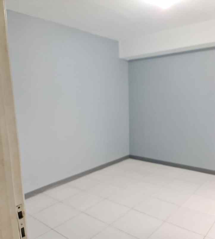 dijual apartemen jl mh thamrin rt 001 rw