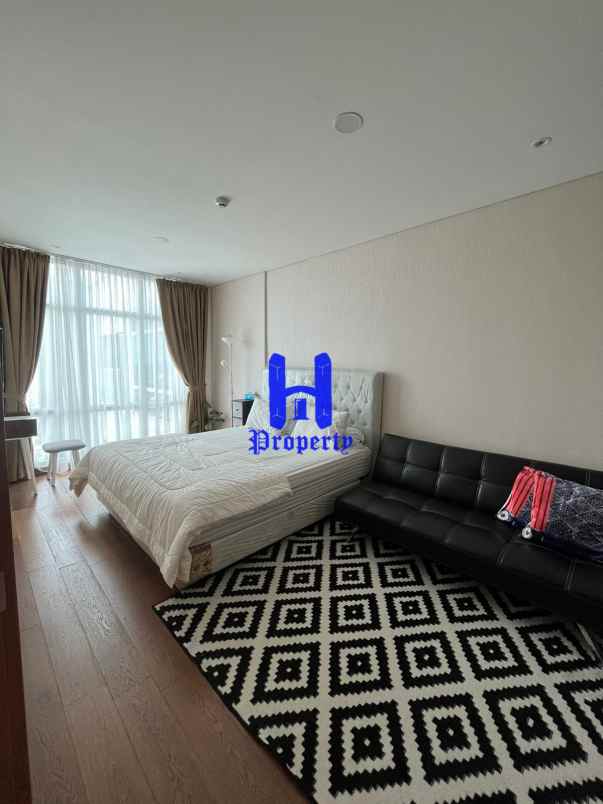 dijual cepat apartemen the reiz condo uk 50m2