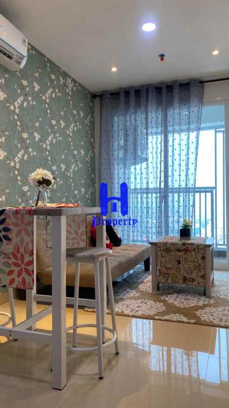 dijual cepat apartemen the reiz condo uk 50m2