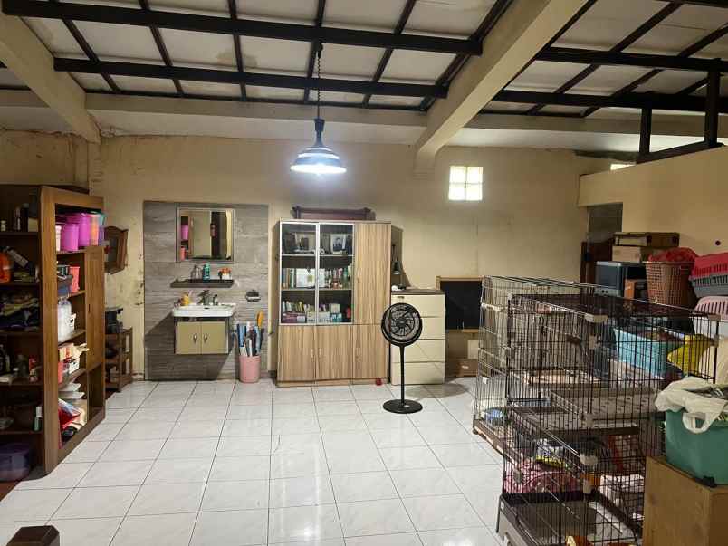 dijual cepat rumah luas area jl kh hasyim ashari