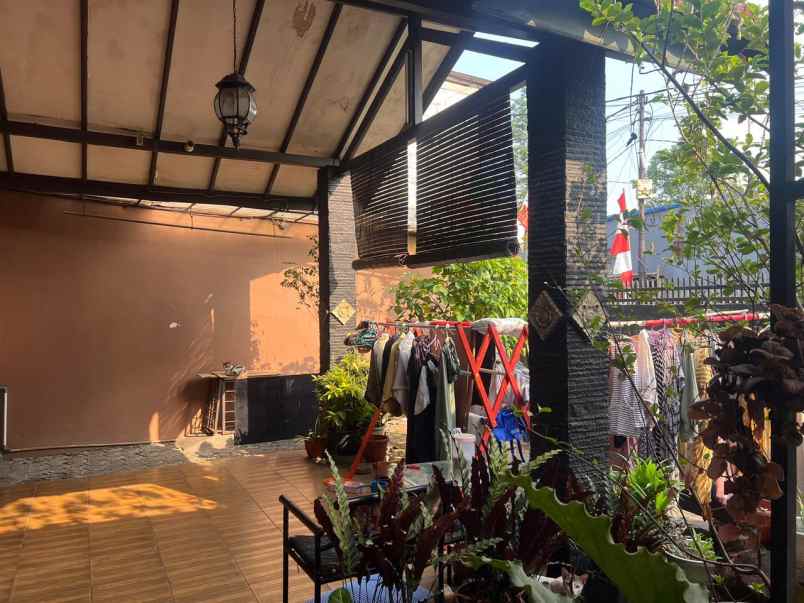 dijual cepat rumah luas area jl kh hasyim ashari