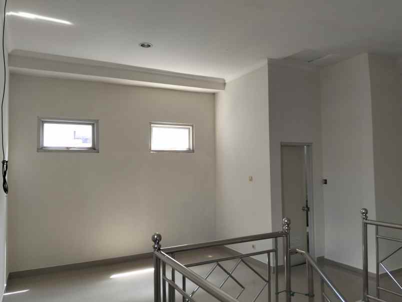 dijual cepat rumah nego