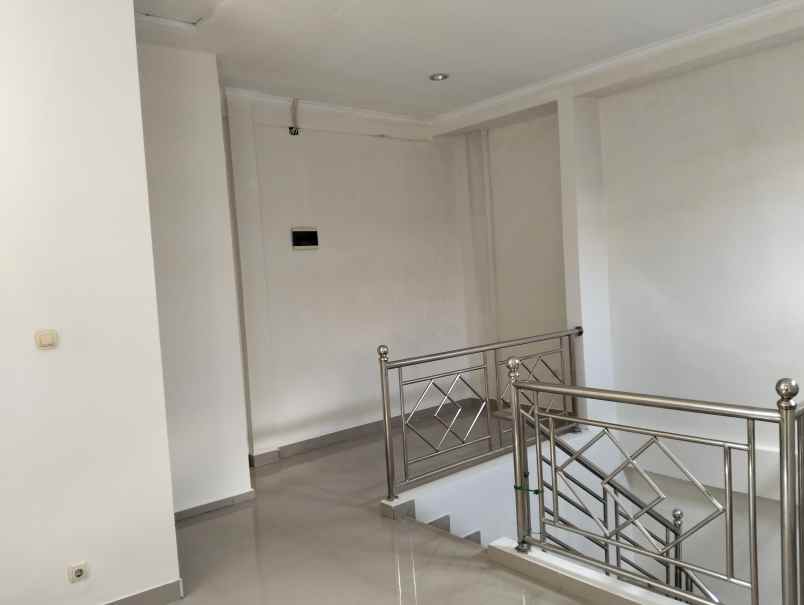 dijual cepat rumah nego