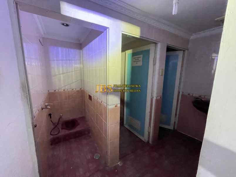 dijual disewakan gedung di jalan mh thamrin medan