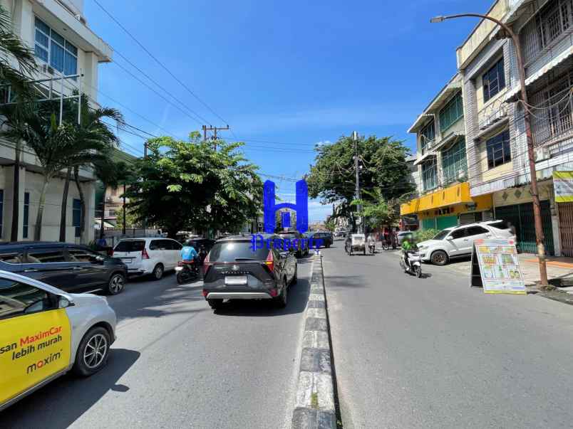 dijual disewakan gedung di jalan mh thamrin medan