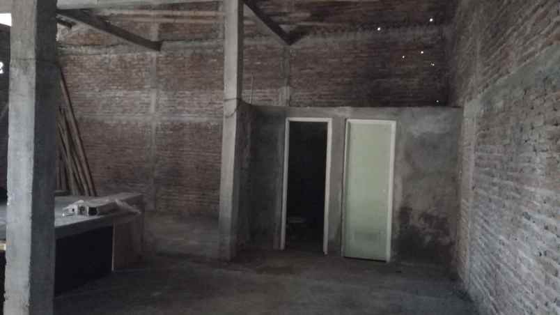 dijual gudang 1 lantai