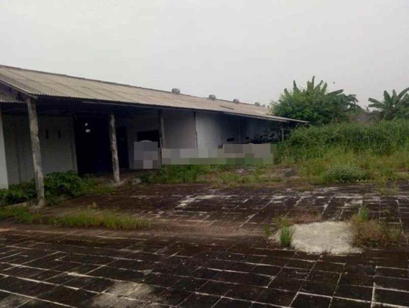 dijual gudang di desa cariu timur karawang luas shm