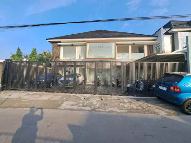 dijual kost candirejo sardonoharjo sleman