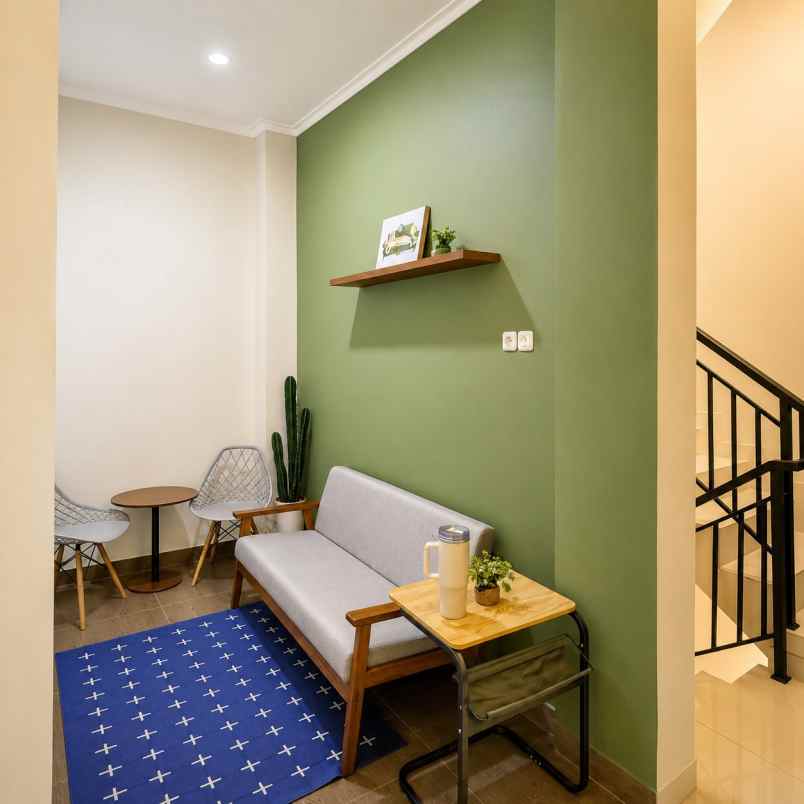 dijual kost jakarta barat