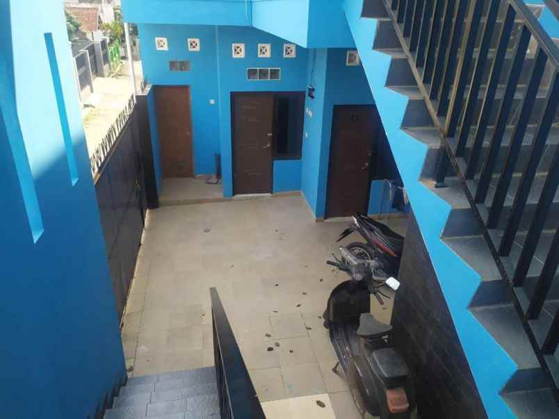 dijual kost jl caringin jatinangor