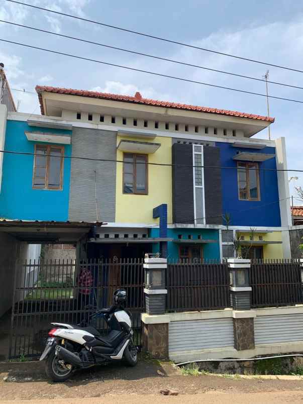 dijual kost jl cikuda