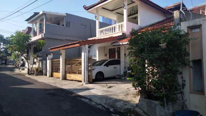 dijual kost jl ungaran wonotingal