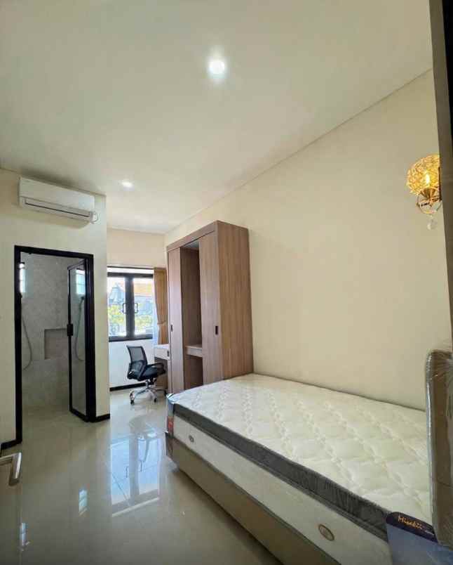 dijual kost puri indah jatinangor