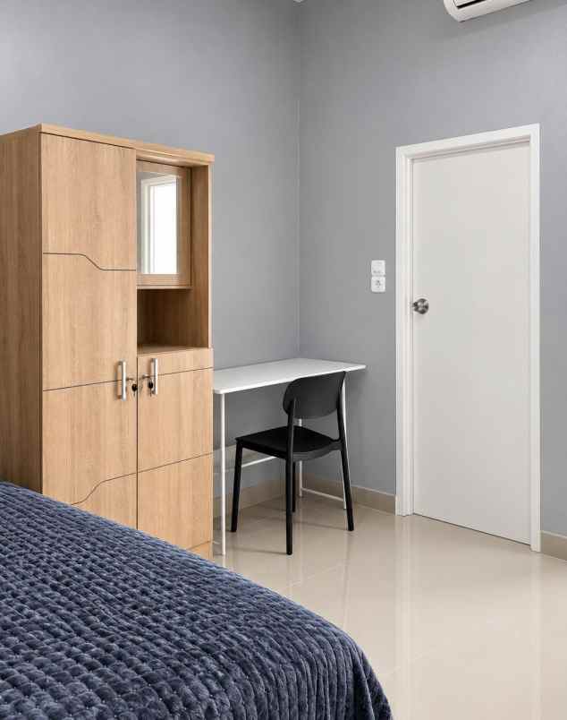 dijual kost udayana jimbaran
