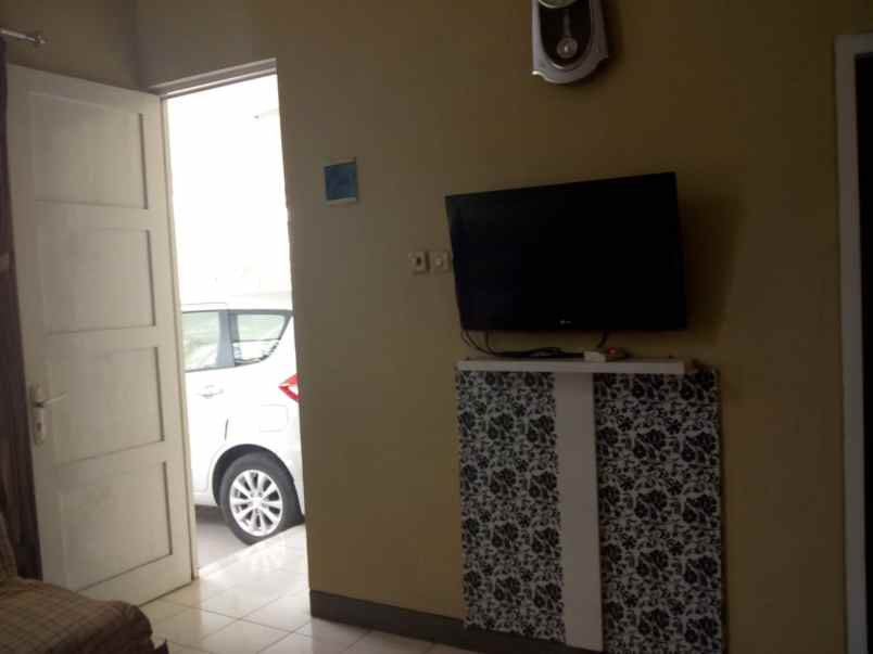 dijual murah rumah di talaga bestari cluster harmony