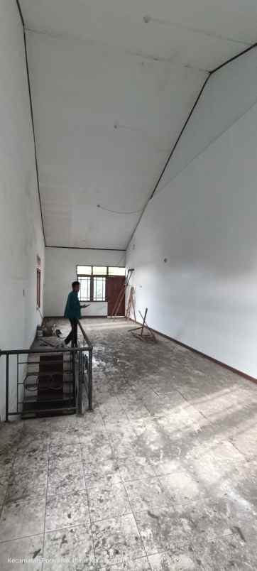 dijual ruko 2 lantai di sungai jawi pontianak barat