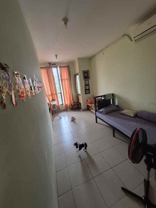 dijual ruko gudang kantor de residence puri harapan