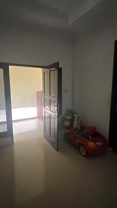 dijual ruko gudang kantor ellyana resident jatiasih