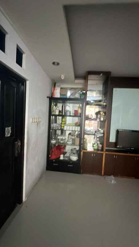 dijual ruko gudang kantor ellyana resident jatiasih