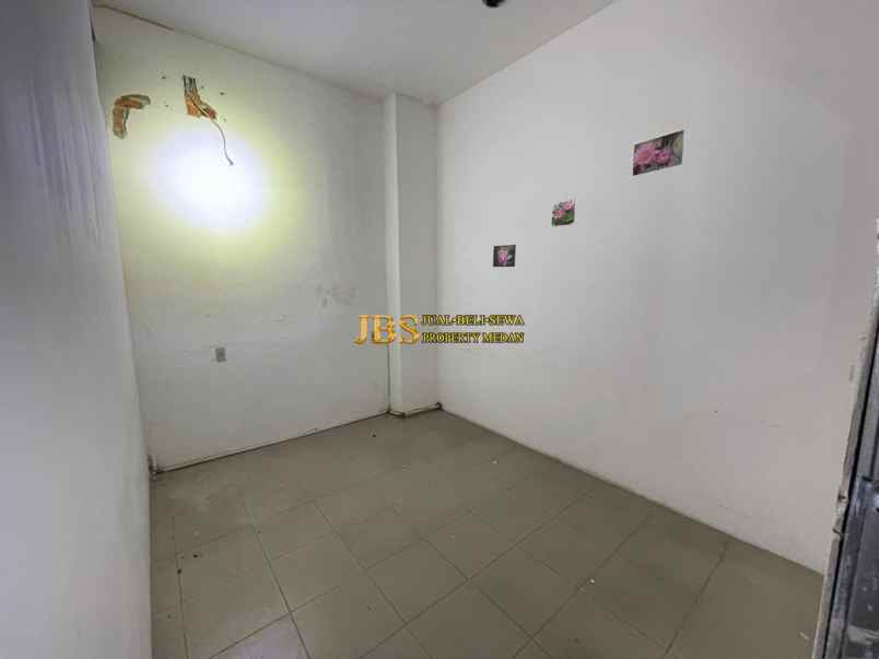dijual ruko gudang kantor jalan mh thamrin dekat