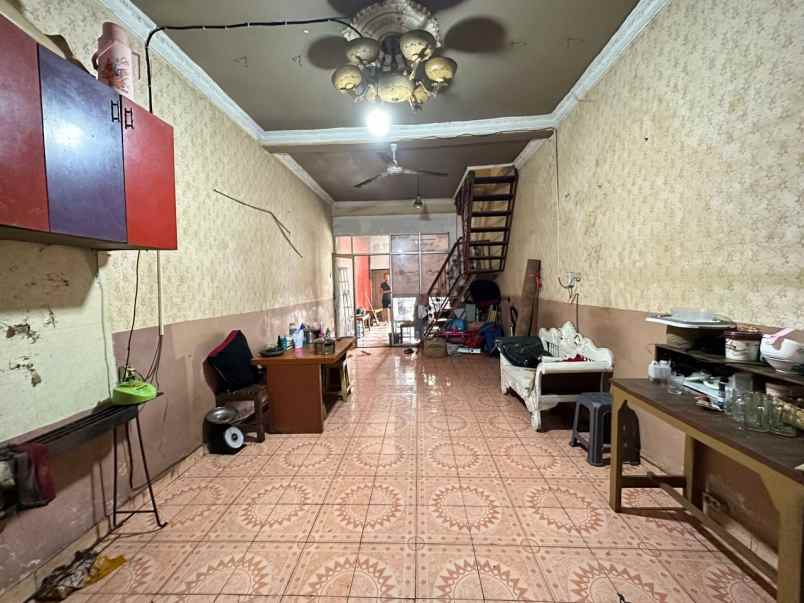 dijual ruko gudang kantor kalisari