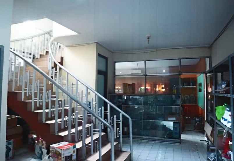 dijual ruko gudang kantor mayjend hr muhammad putat