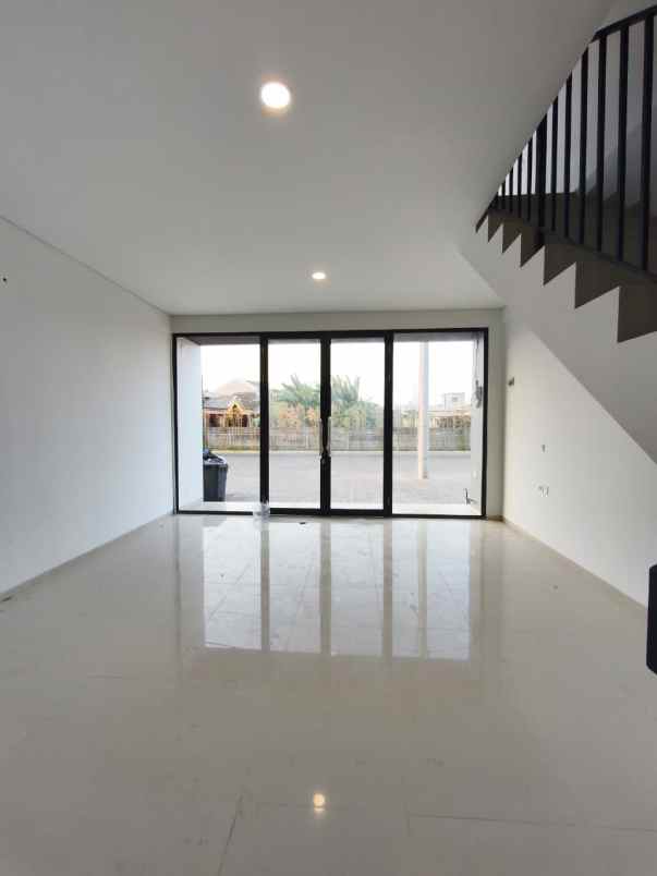 dijual ruko gudang kantor park sunrise