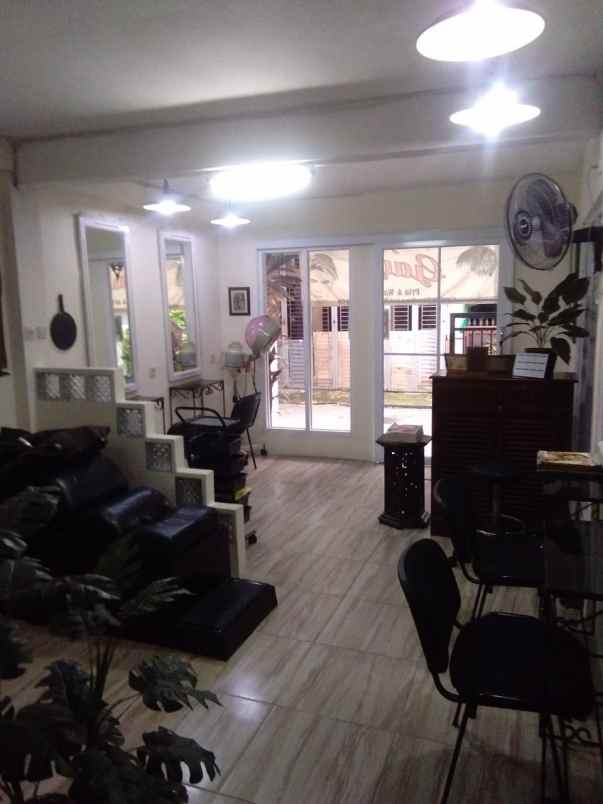 dijual ruko gudang kantor pondok ungu permai