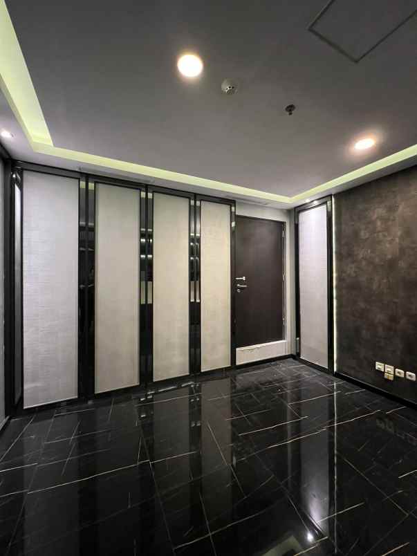 dijual ruko gudang kantor senayan