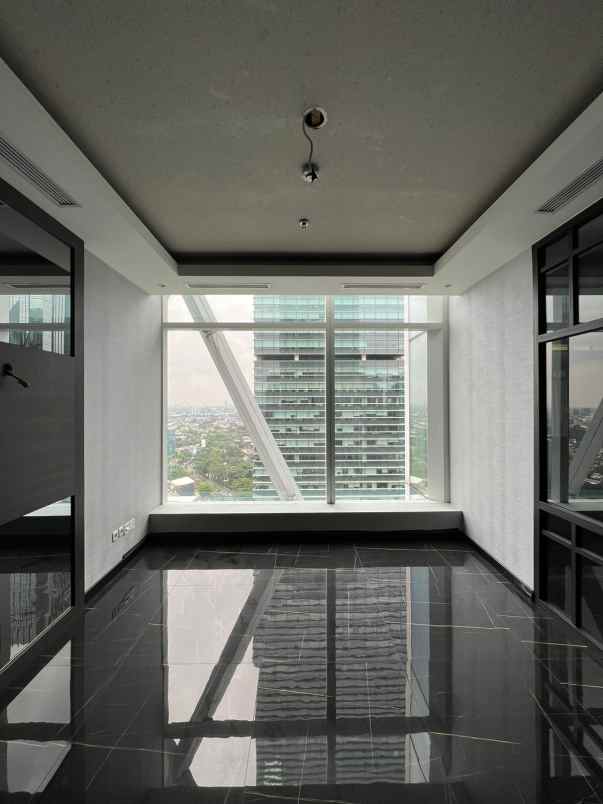 dijual ruko gudang kantor senayan