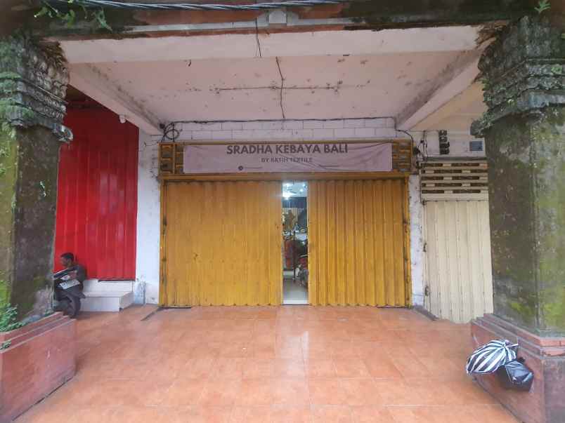 dijual ruko strategis di jalan gajah mada denpasar