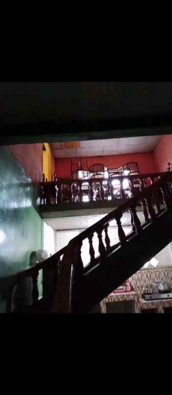 dijual rumah 2 lantai