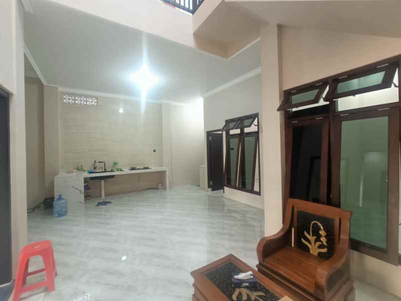 dijual rumah 2 lantai lokasi sawojajar 2 malang